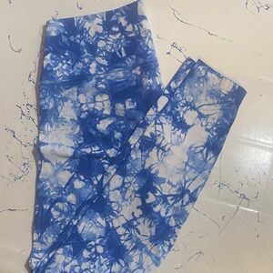 lululemon athletica Blue and White Tie-Dye Leggings